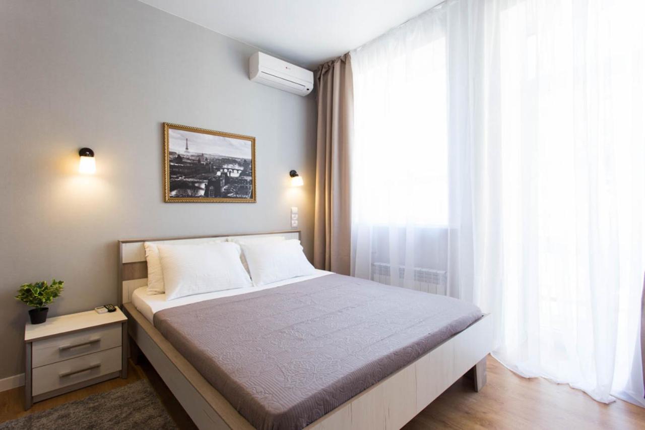 Cozy Apartment Beside Metro Yaroslava Mudroho, Universytet - Chernyshevska Str 95-6 Харков Екстериор снимка